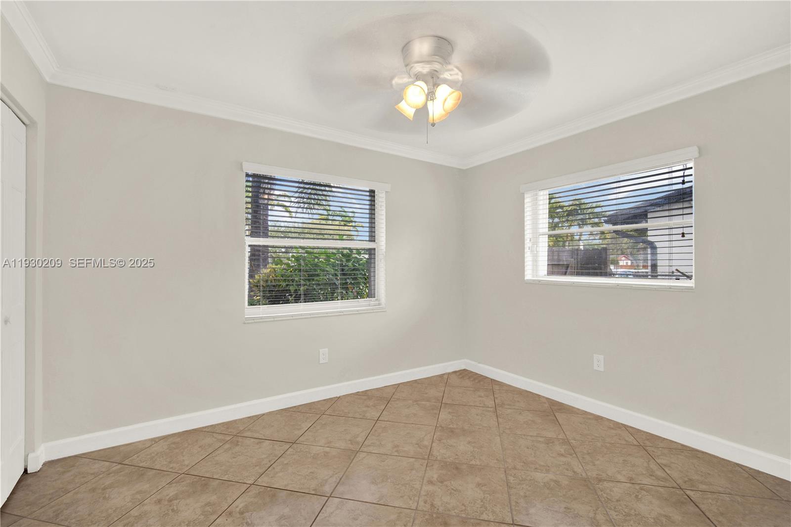 9312 SW 182nd St Palmetto Bay, FL 33157