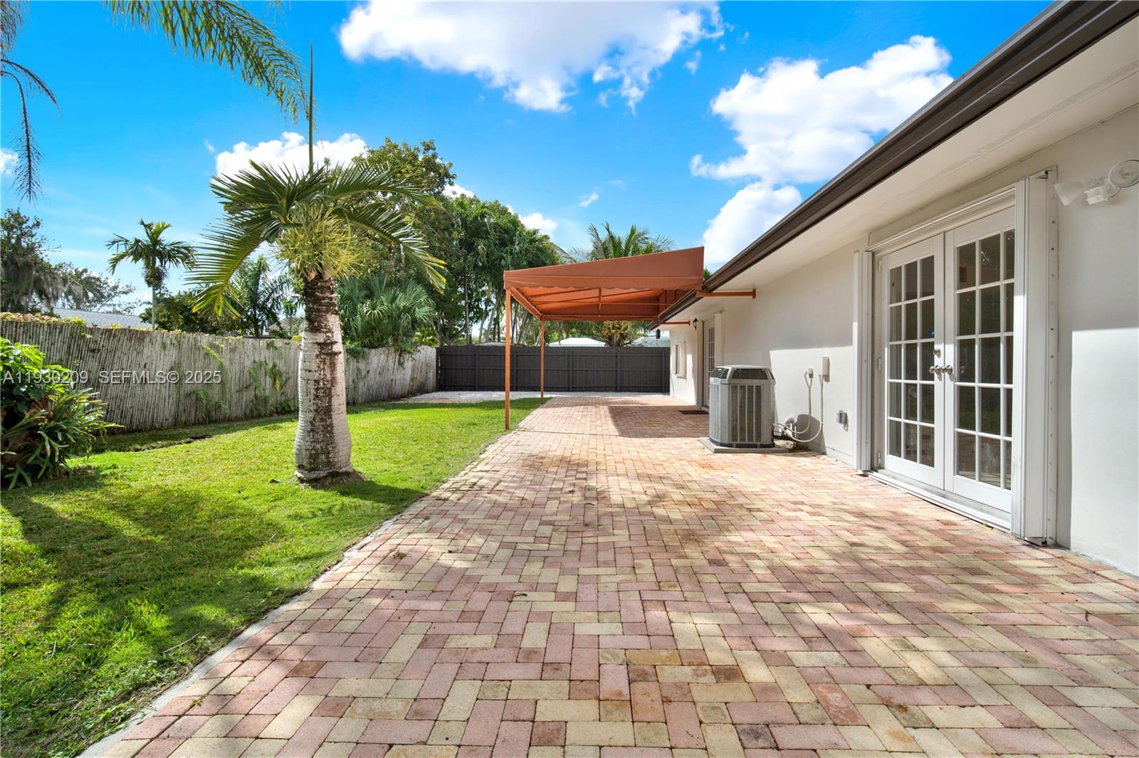 9312 SW 182nd St Palmetto Bay, FL 33157