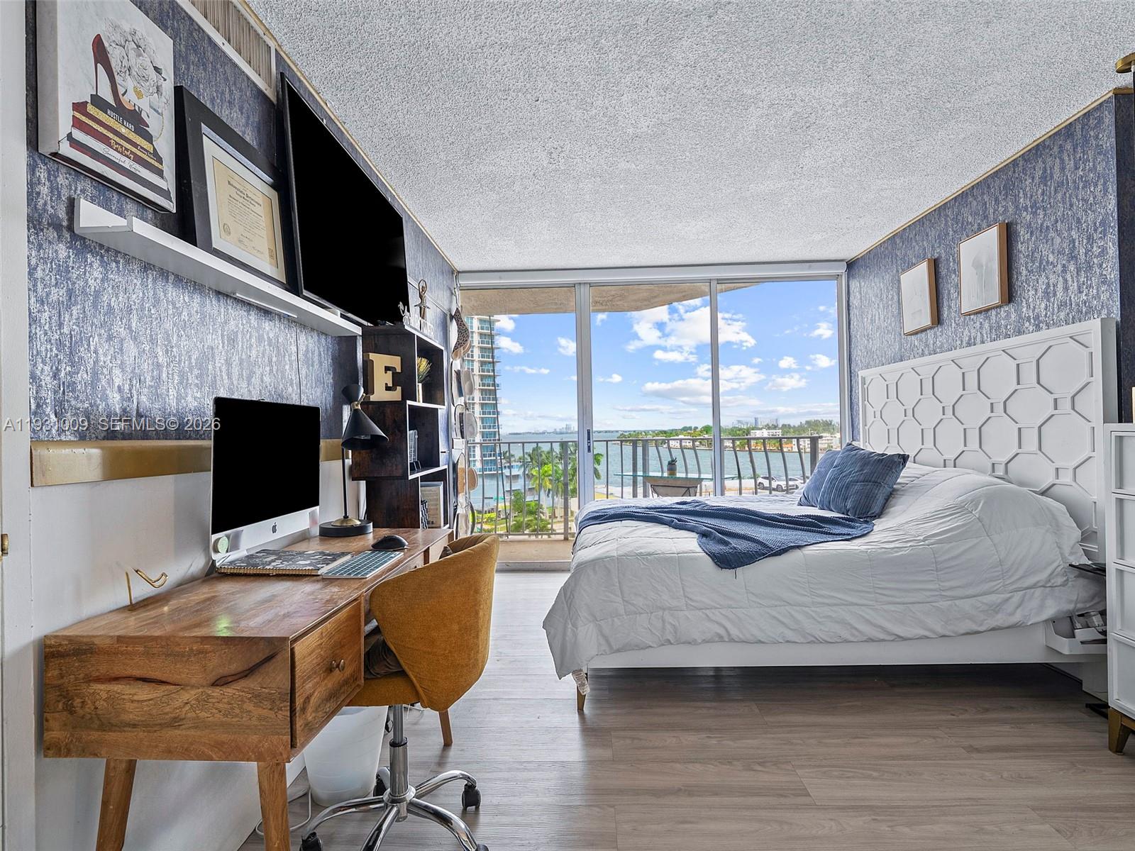 7601 E Treasure Dr #711 North Bay Village, FL 33141