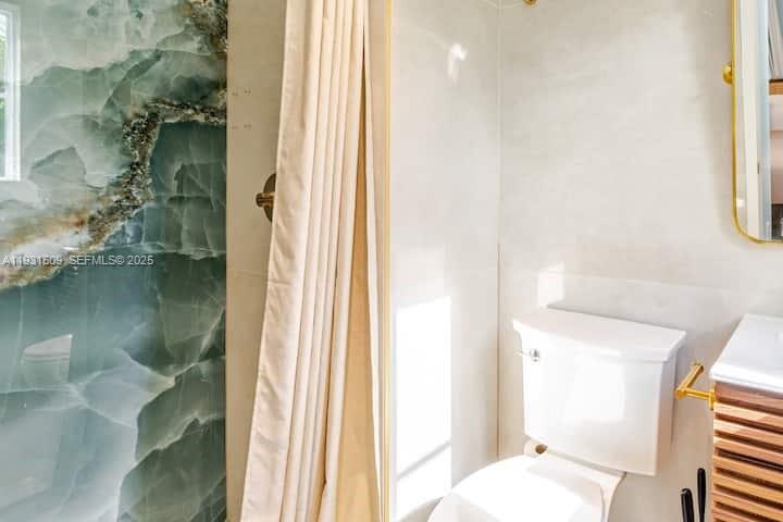 1020 6th St Miami Beach, FL 33139