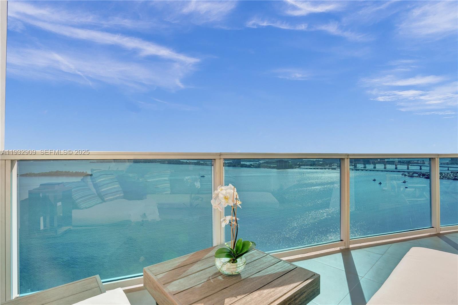 725 NE 22nd St #PH1A Miami, FL 33137