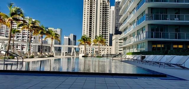 image Axis on Brickell South13