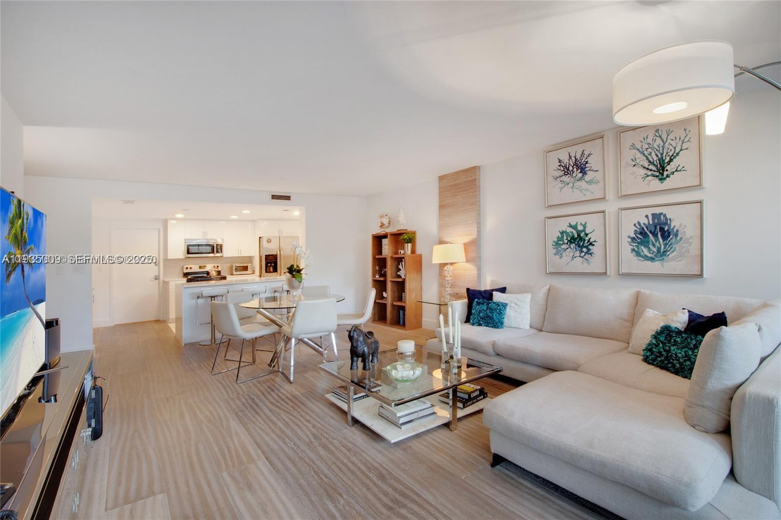 image Commodore Club West11