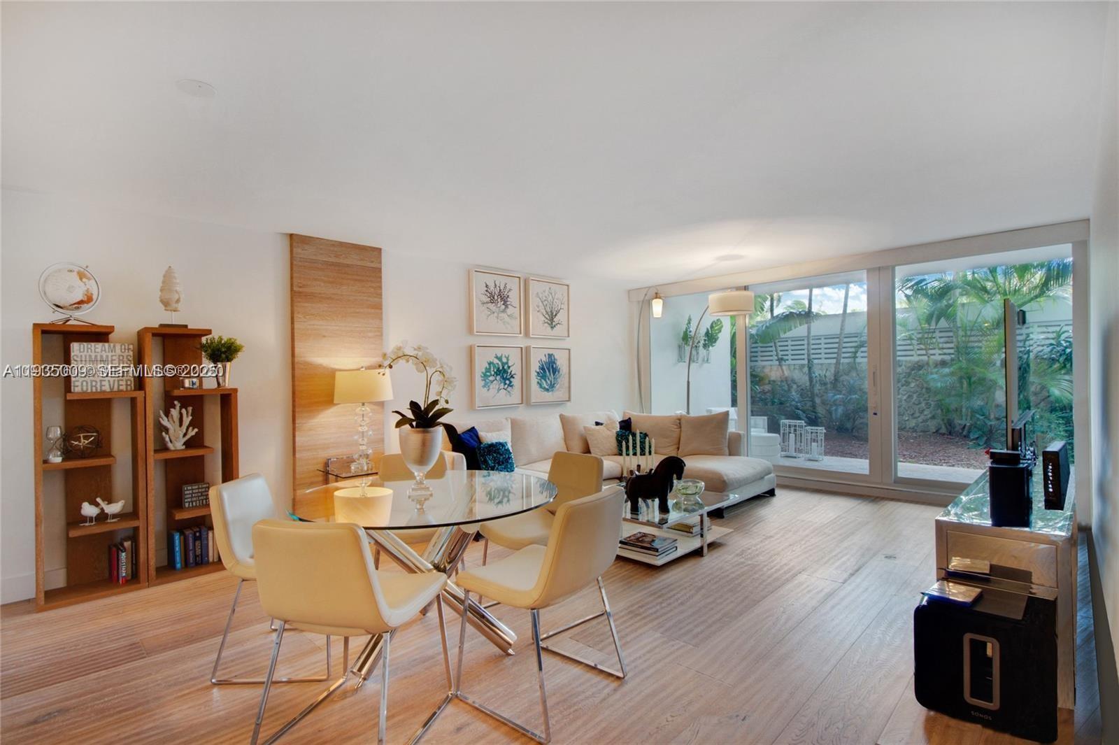 image Commodore Club West1