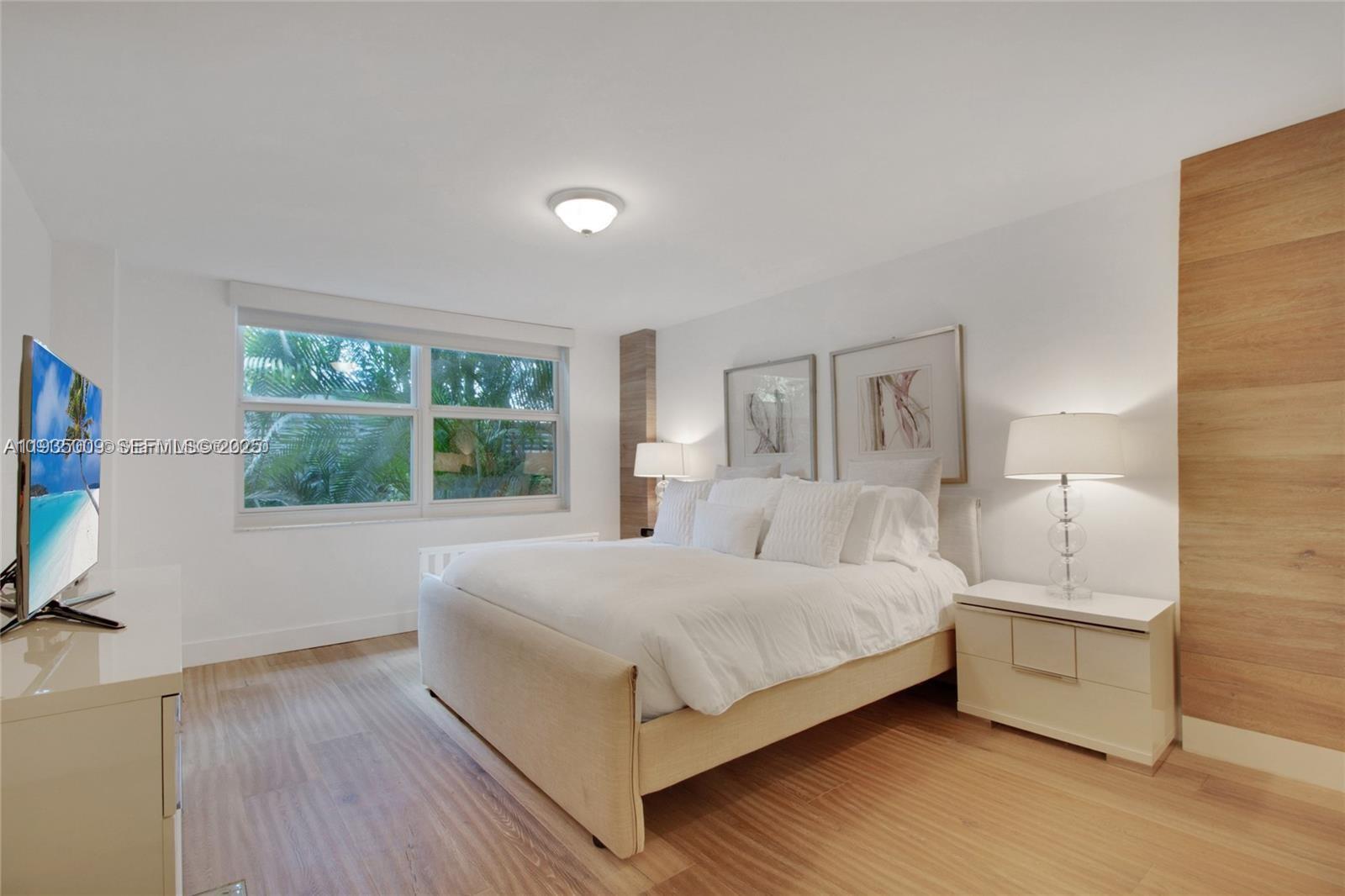 image Commodore Club West5