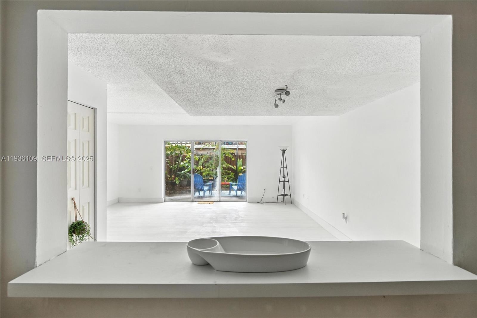 4165 SW 66th Ter #109 Davie, FL 33314