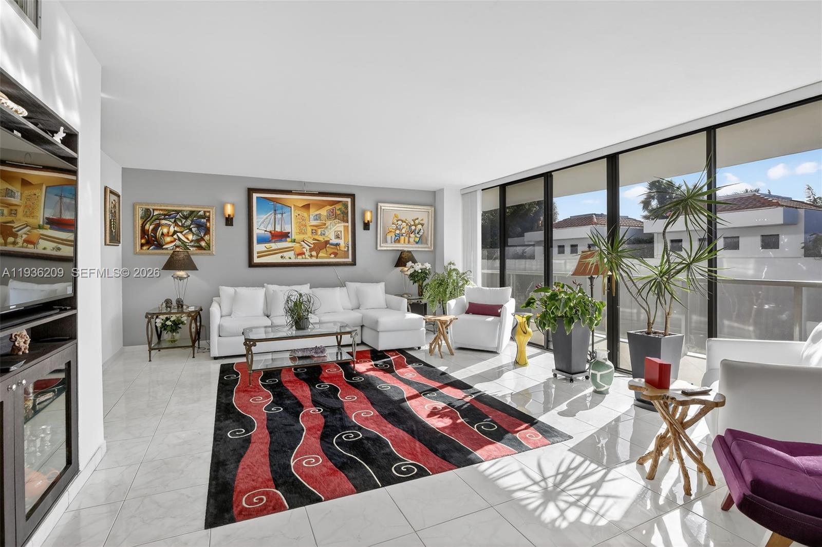 image Hamptons West Condo12