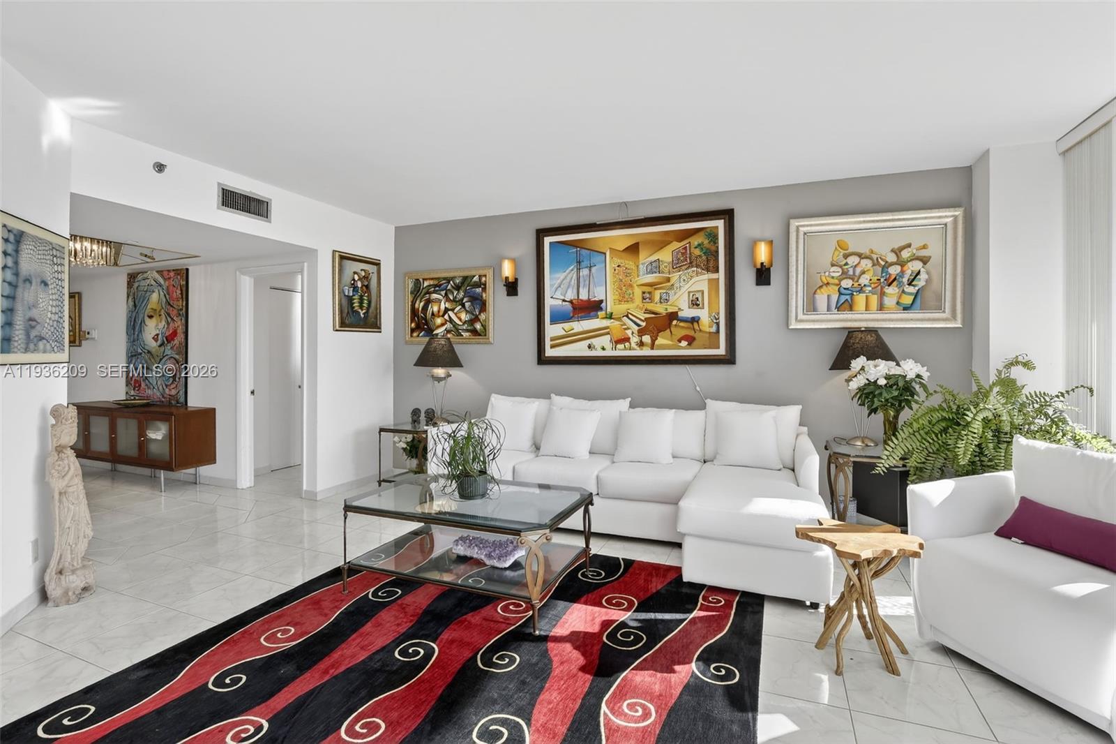 image Hamptons West Condo14