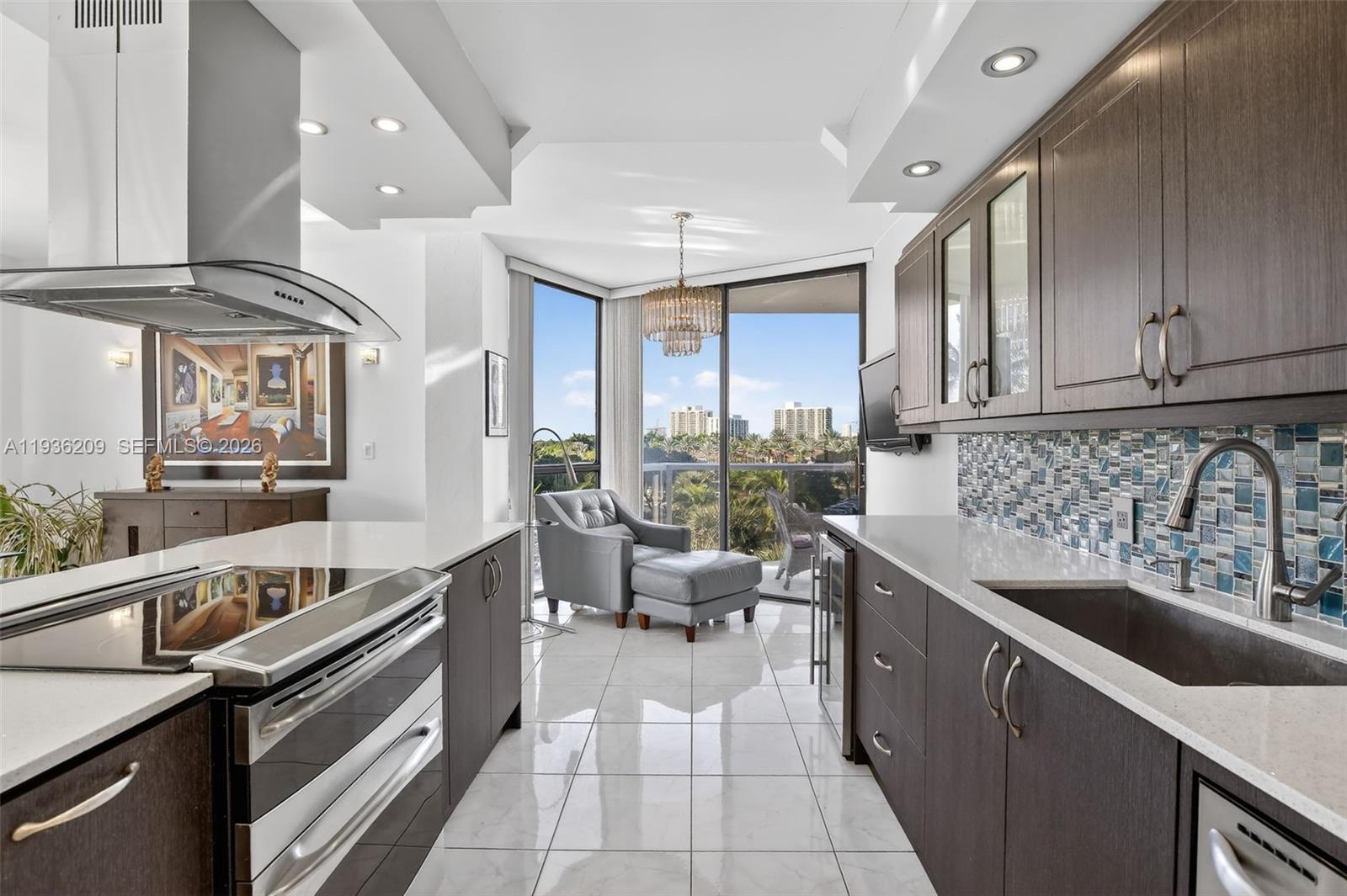 image Hamptons West Condo21