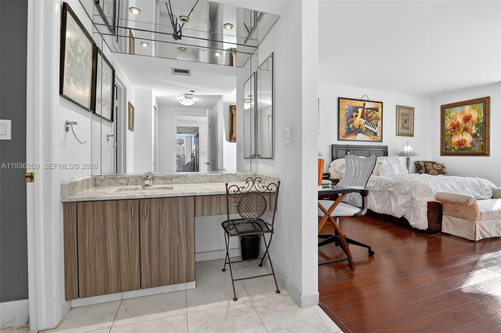 image Hamptons West Condo27