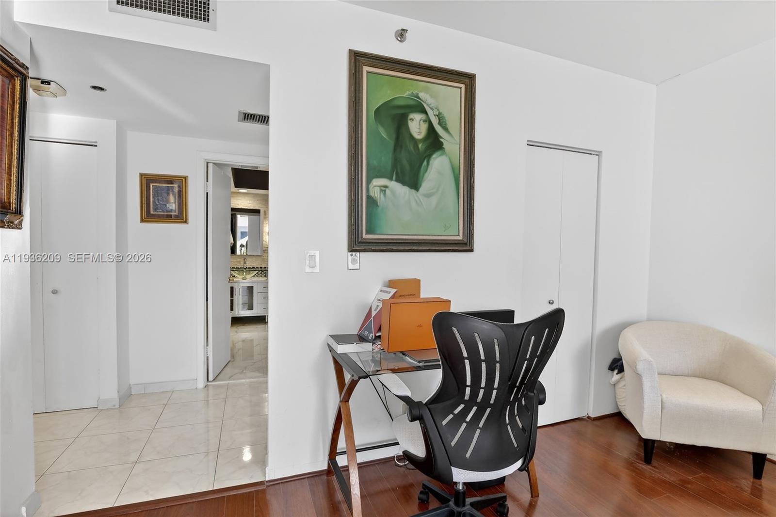 image Hamptons West Condo32