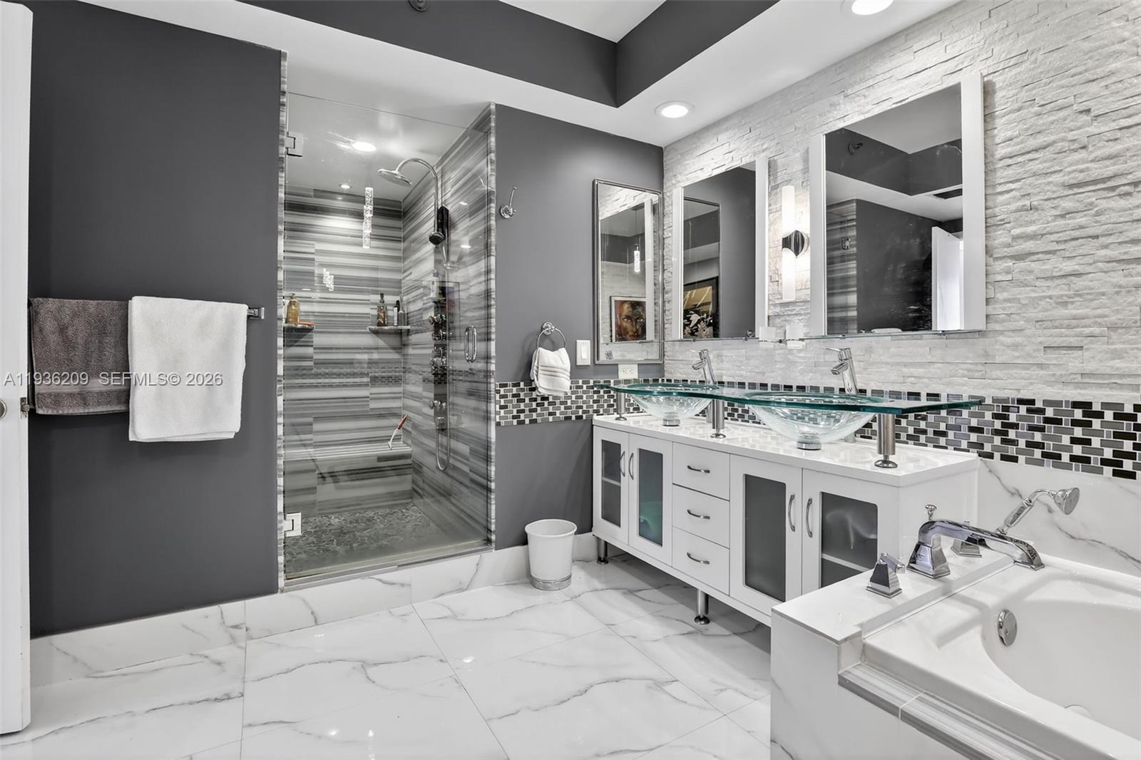 image Hamptons West Condo36