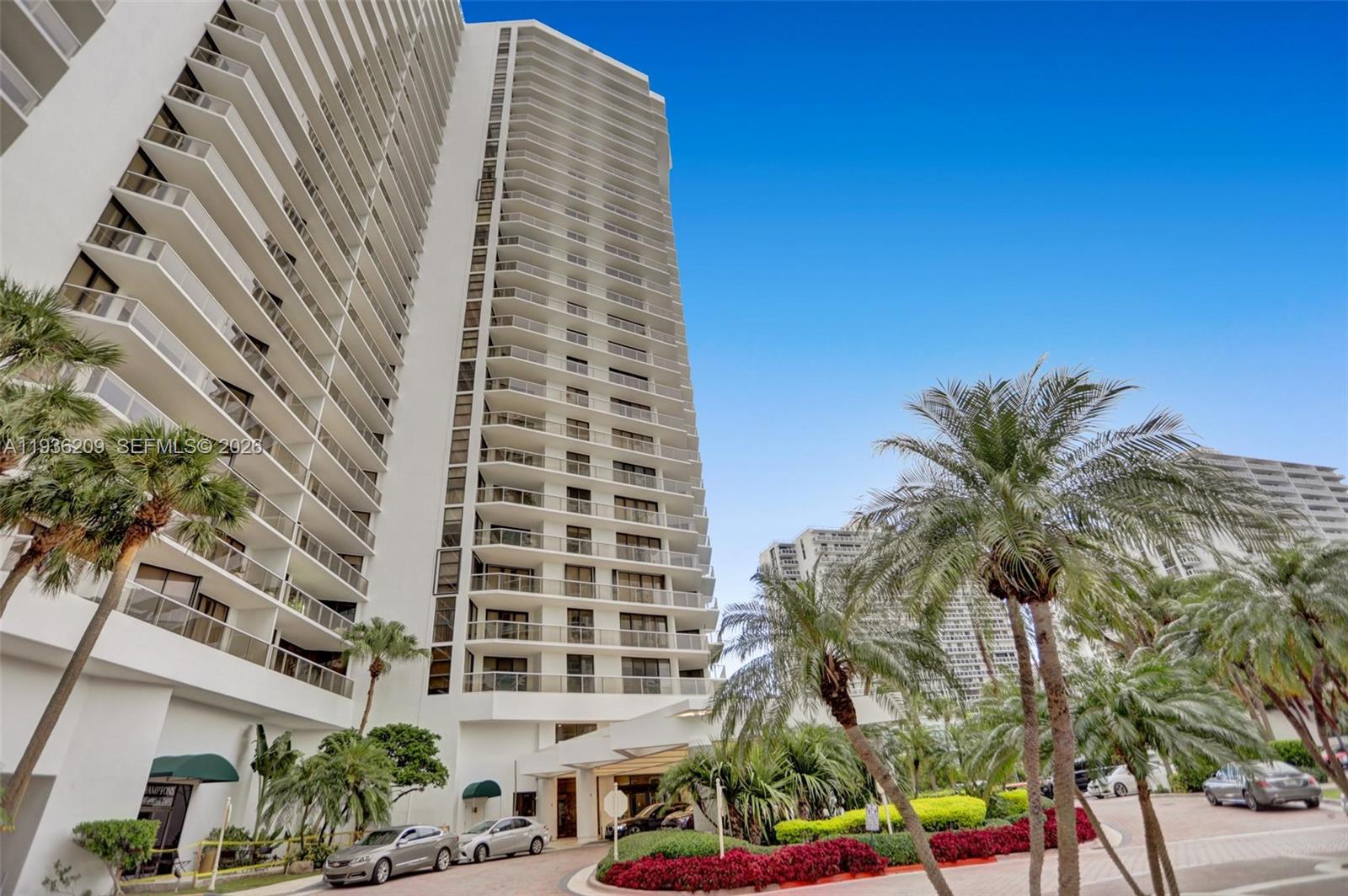 image Hamptons West Condo49