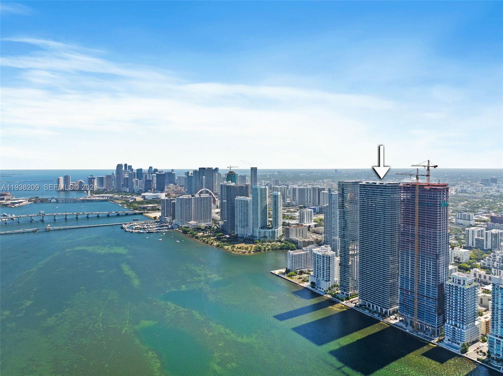 700 NE 24th St #2004