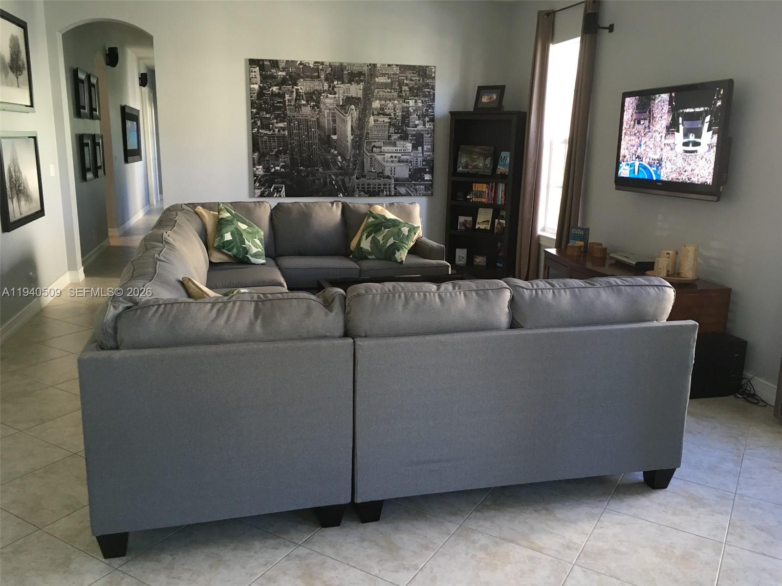 184 W Bay Cedar Cir Jupiter, FL 33458