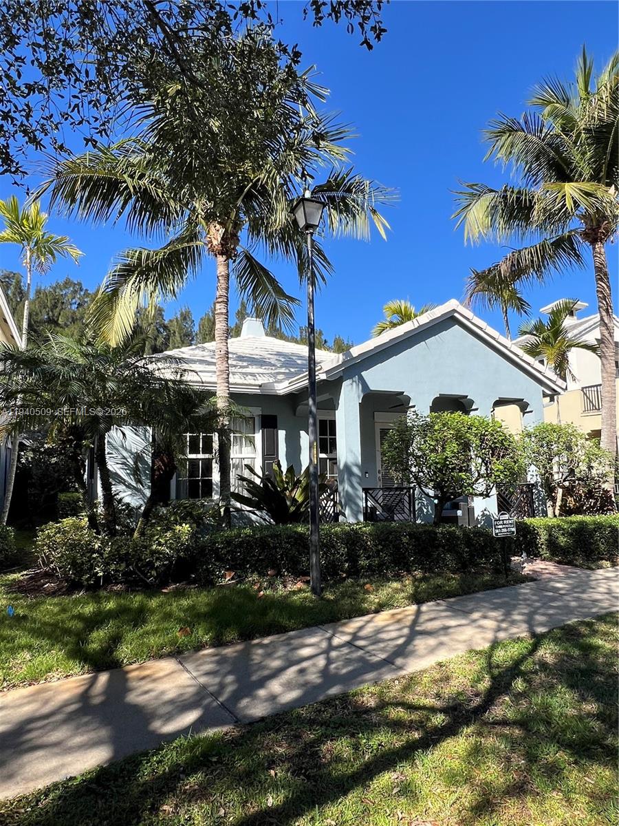 184 W Bay Cedar Cir Jupiter, FL 33458