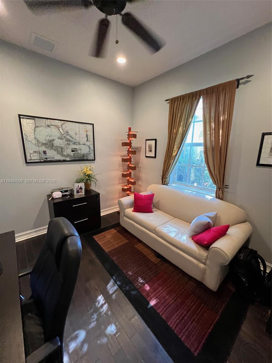 184 W Bay Cedar Cir Jupiter, FL 33458