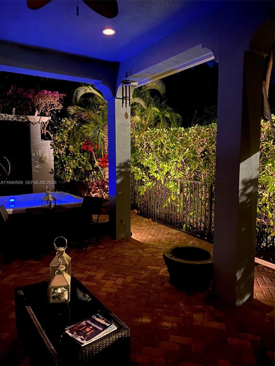 184 W Bay Cedar Cir Jupiter, FL 33458