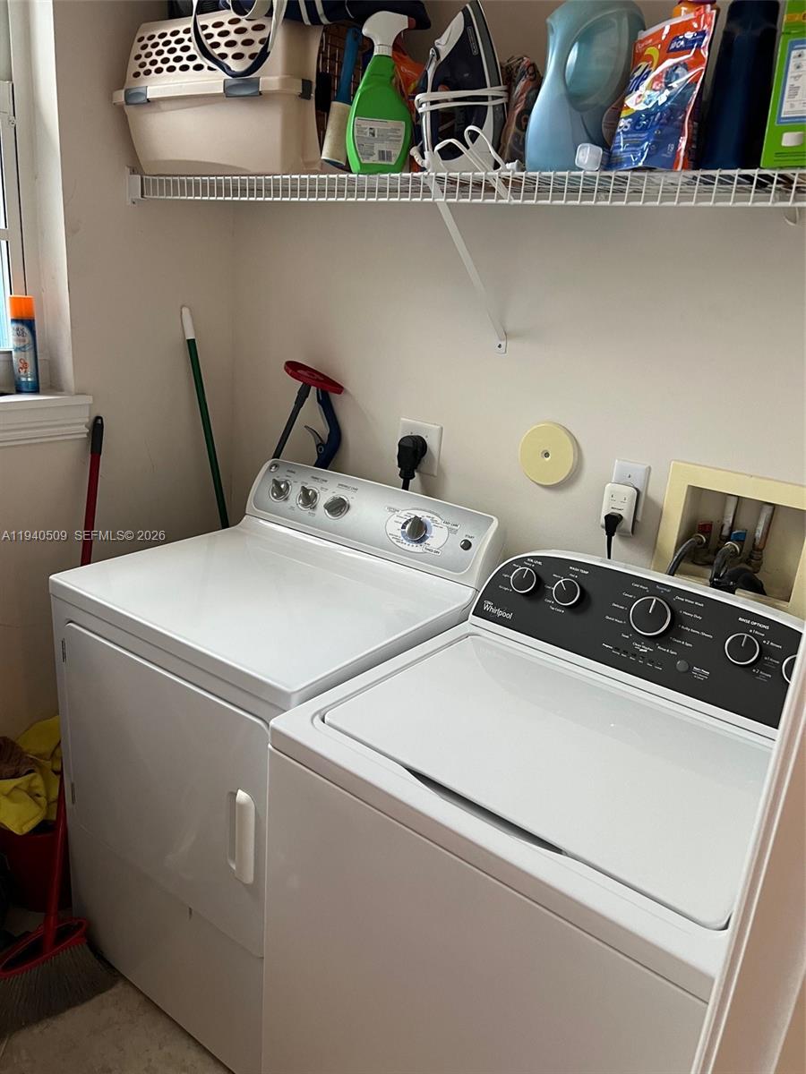 184 W Bay Cedar Cir Jupiter, FL 33458