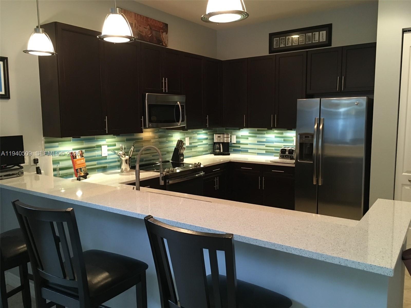 184 W Bay Cedar Cir Jupiter, FL 33458