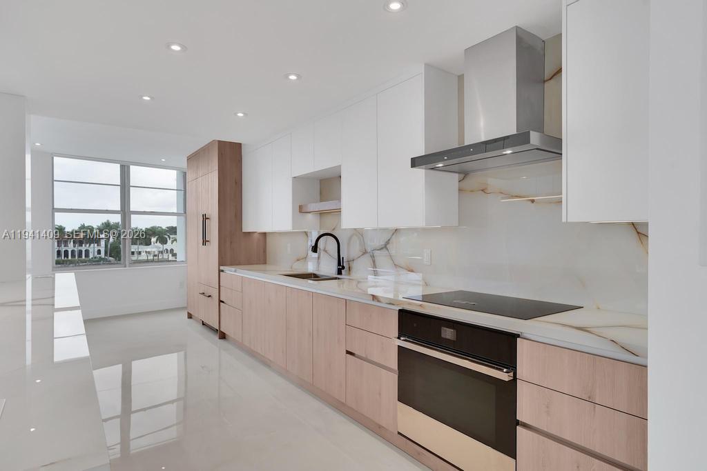 Undisclosed Address Miami Beach, FL 33140