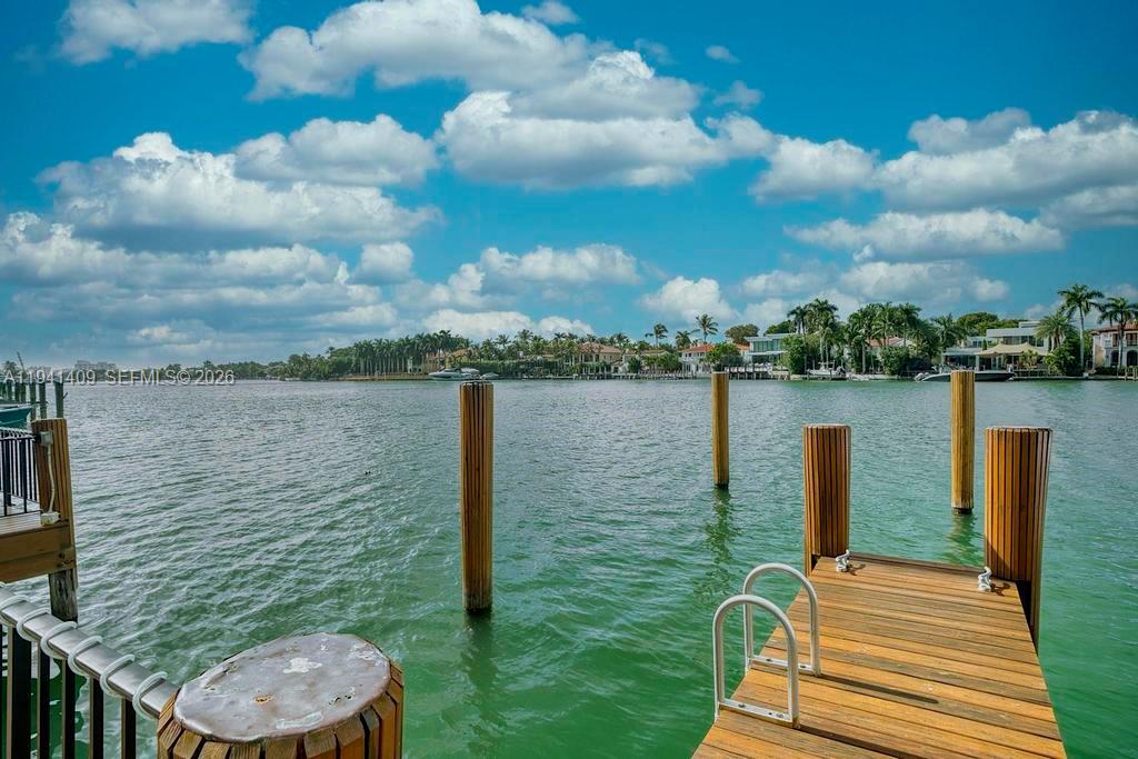 Undisclosed Address Miami Beach, FL 33140