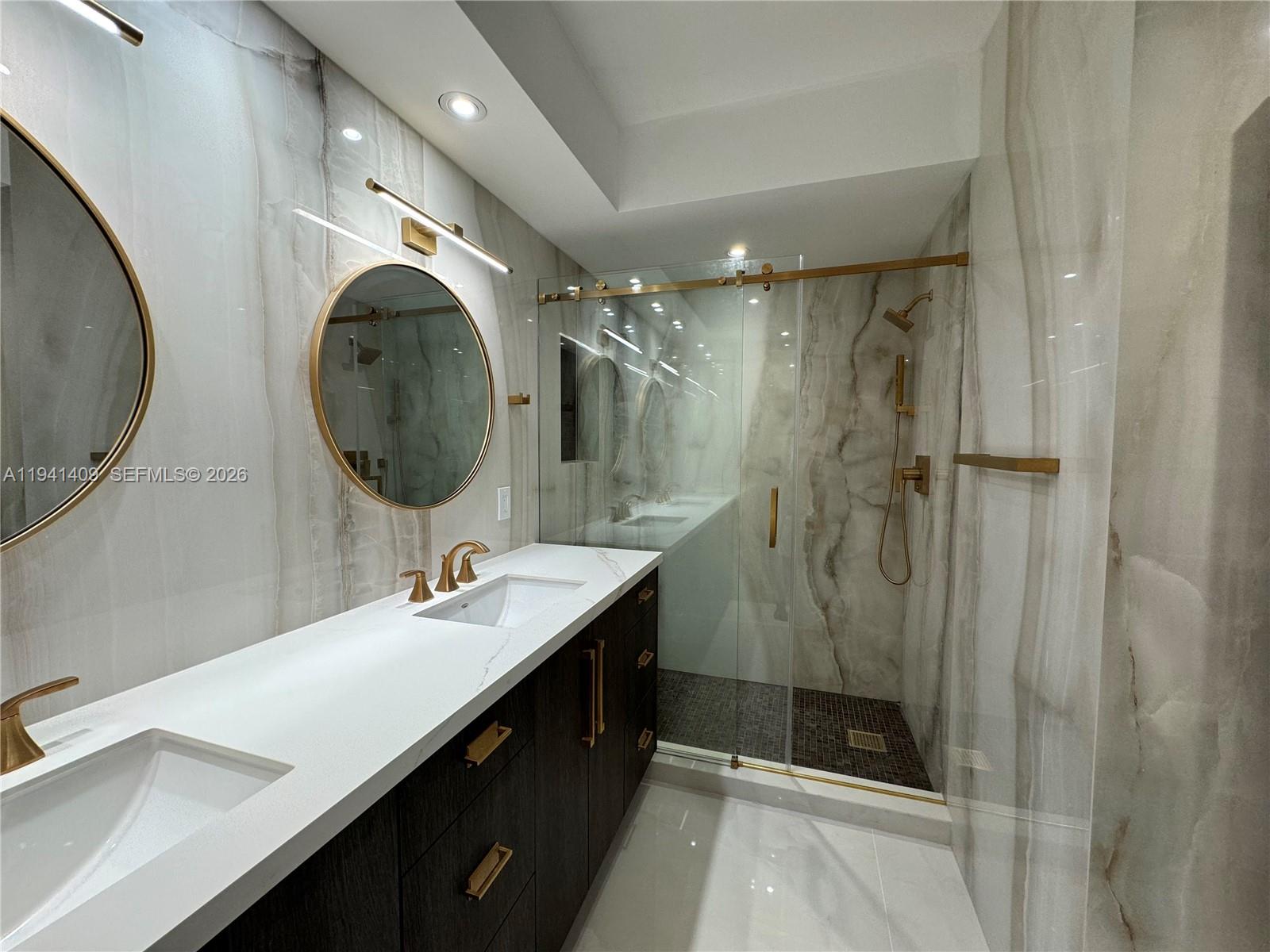 Undisclosed Address Miami Beach, FL 33140