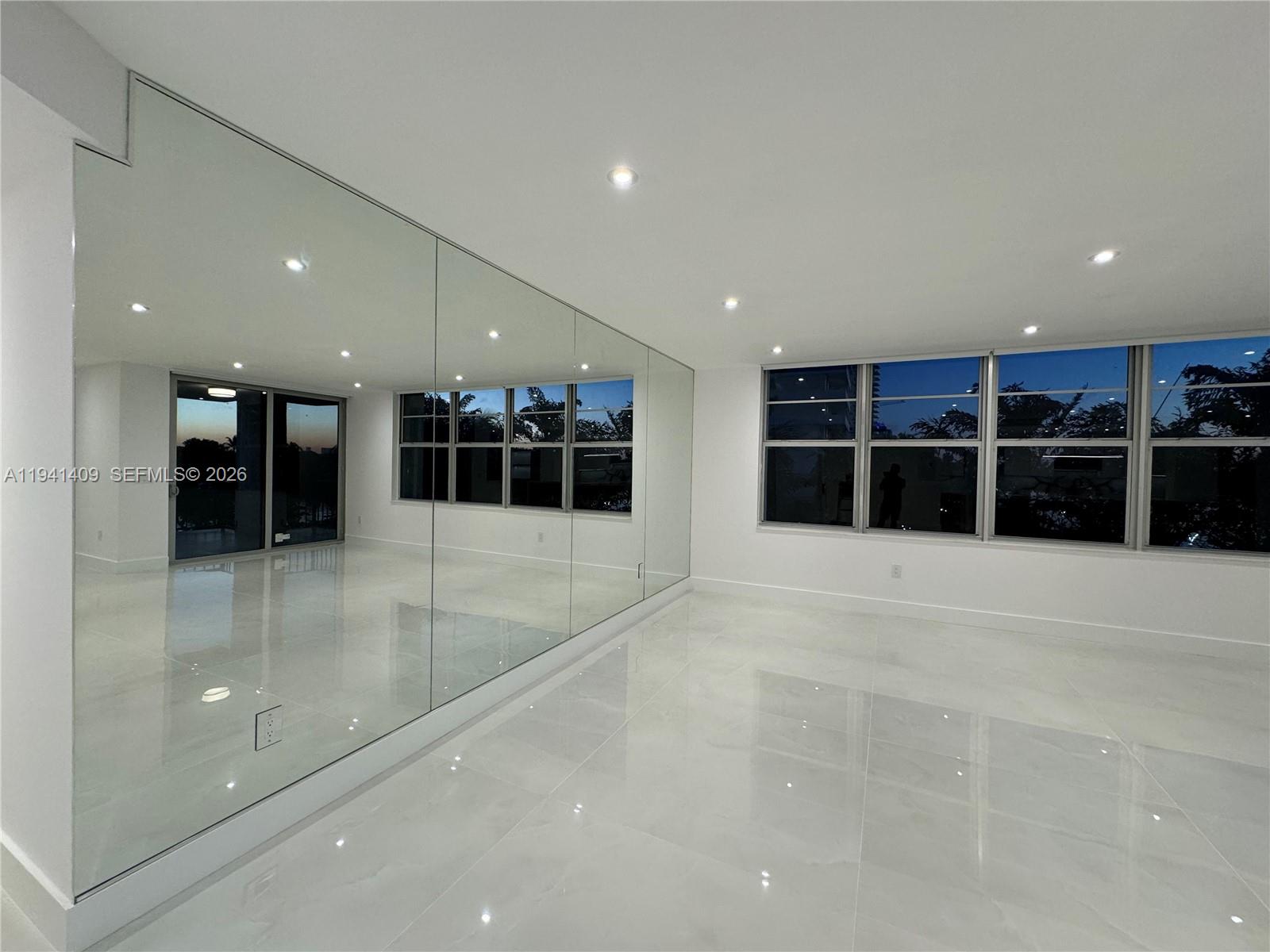 Undisclosed Address Miami Beach, FL 33140