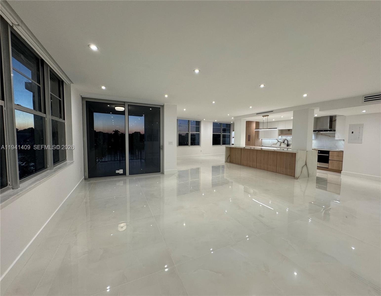 Undisclosed Address Miami Beach, FL 33140