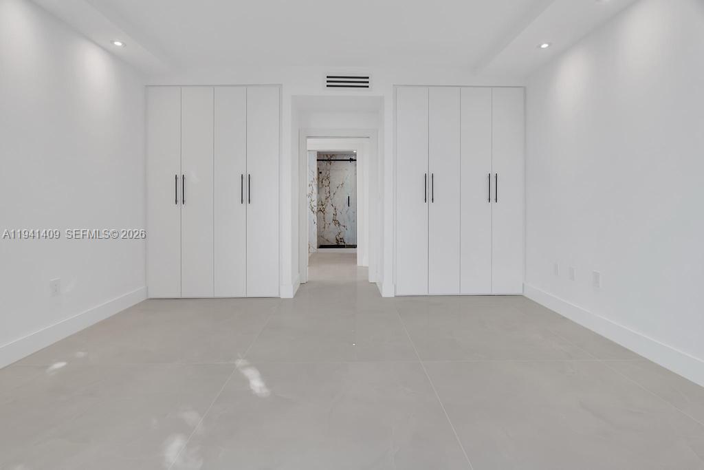 Undisclosed Address Miami Beach, FL 33140