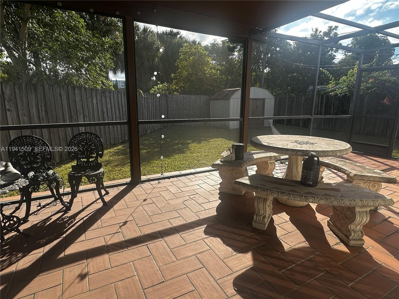 871 NW 17th Ct Miami, FL 33125