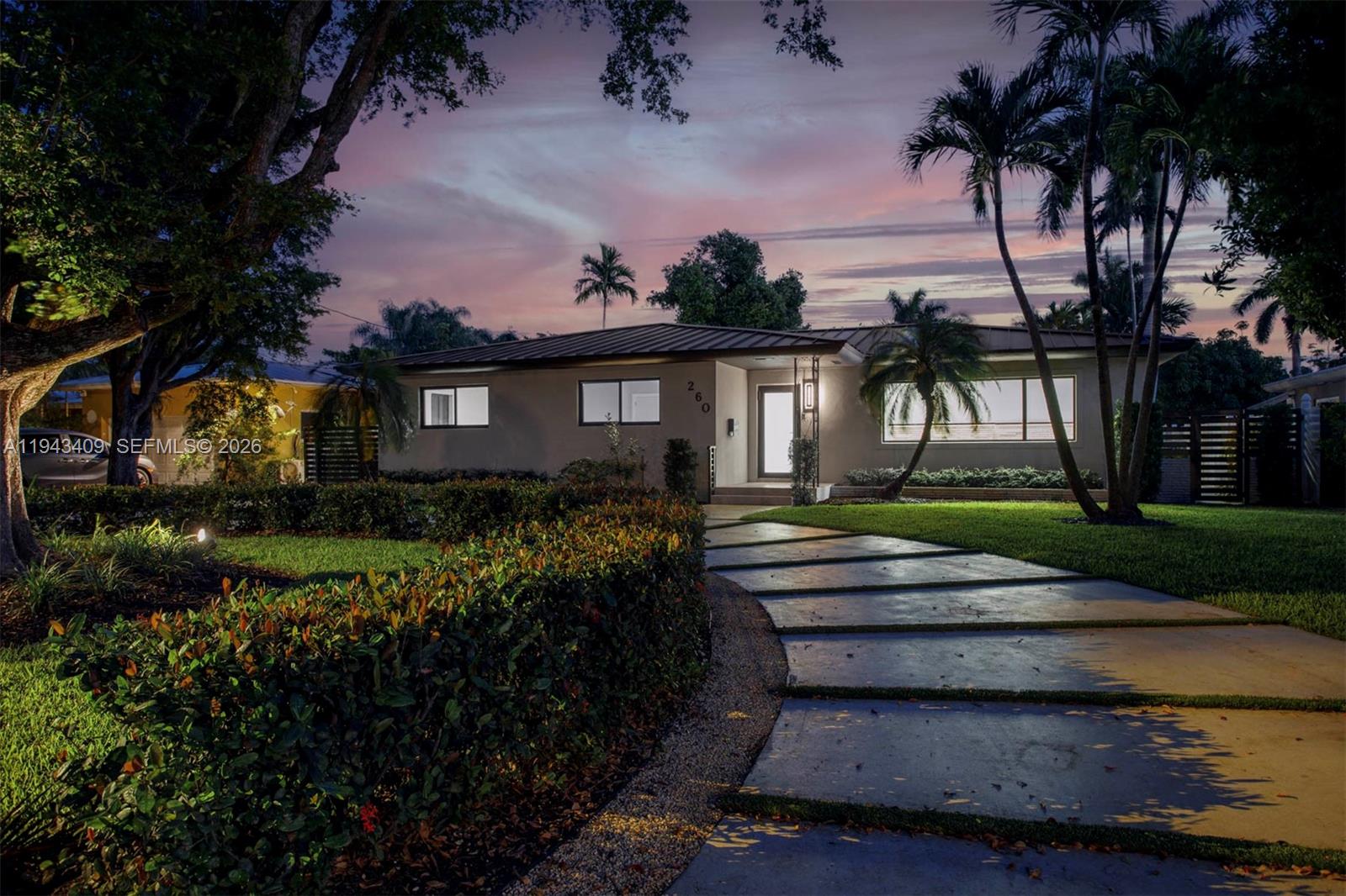 260 NW 86th St El Portal, FL 33150