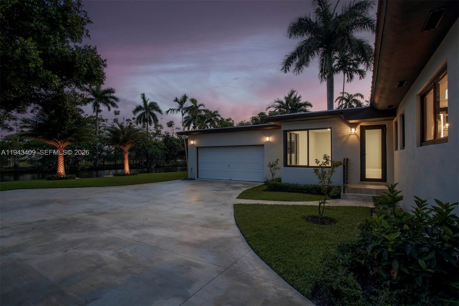 260 NW 86th St El Portal, FL 33150