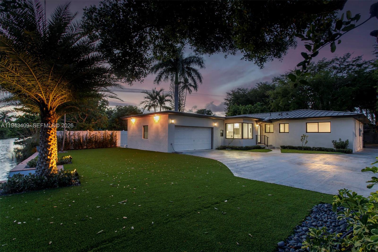 260 NW 86th St El Portal, FL 33150