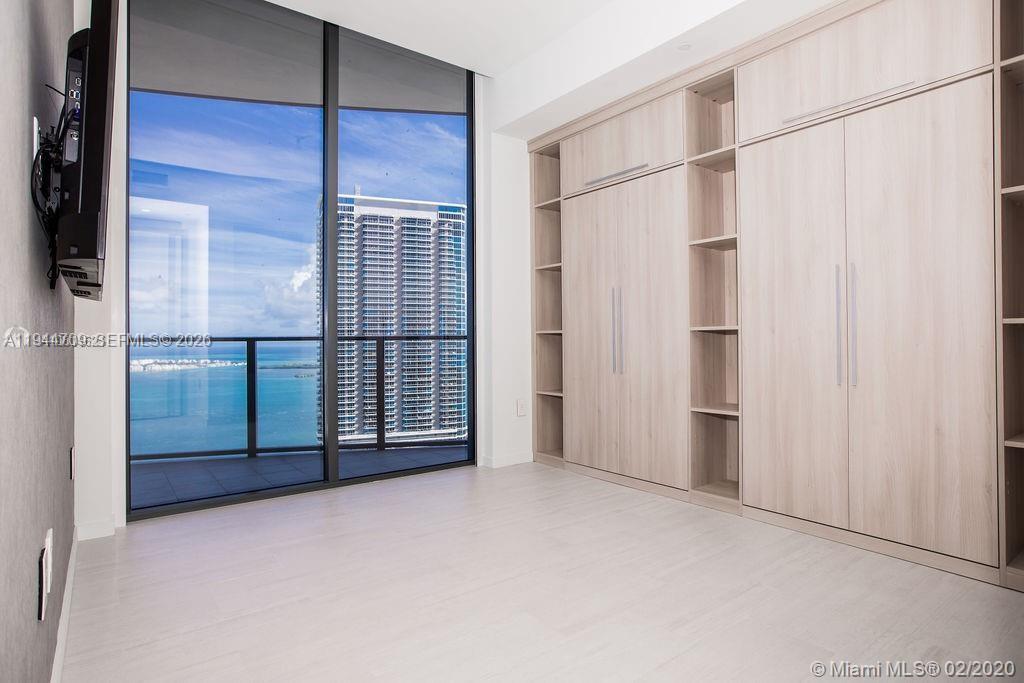 image Brickell Flatiron13