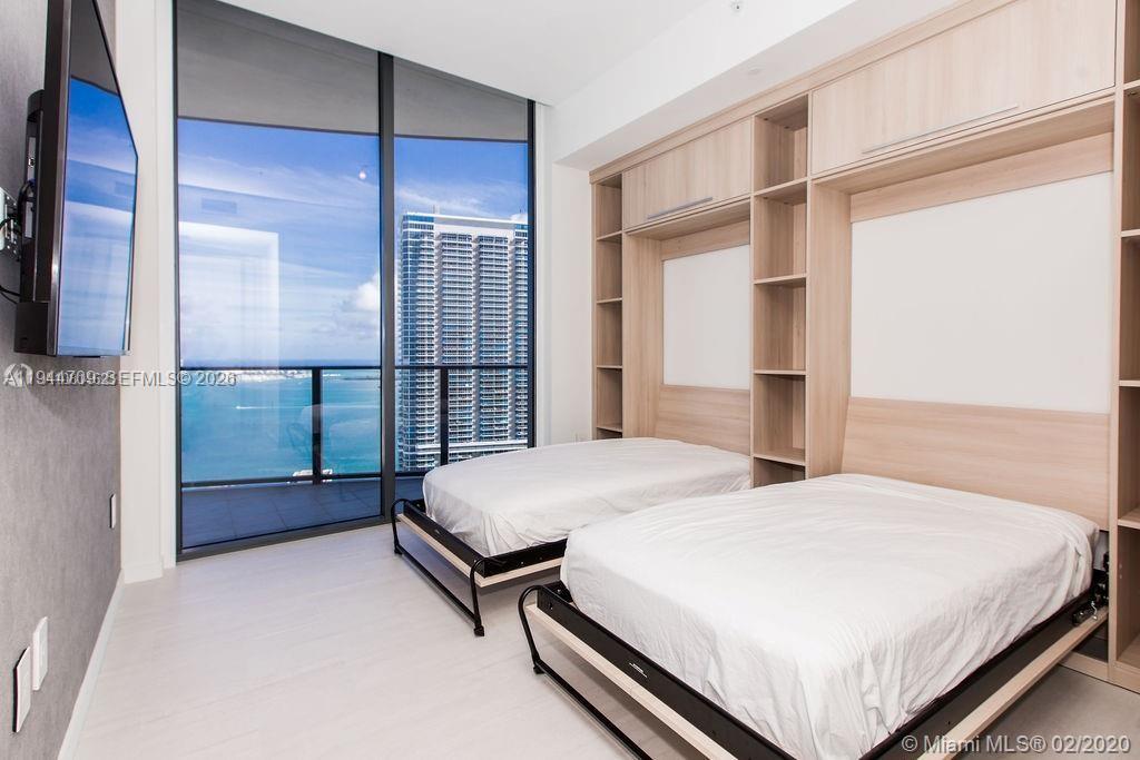 image Brickell Flatiron14