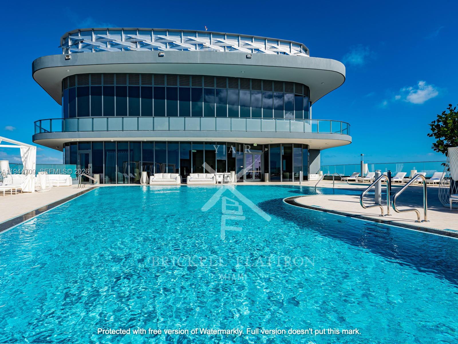 image Brickell Flatiron22