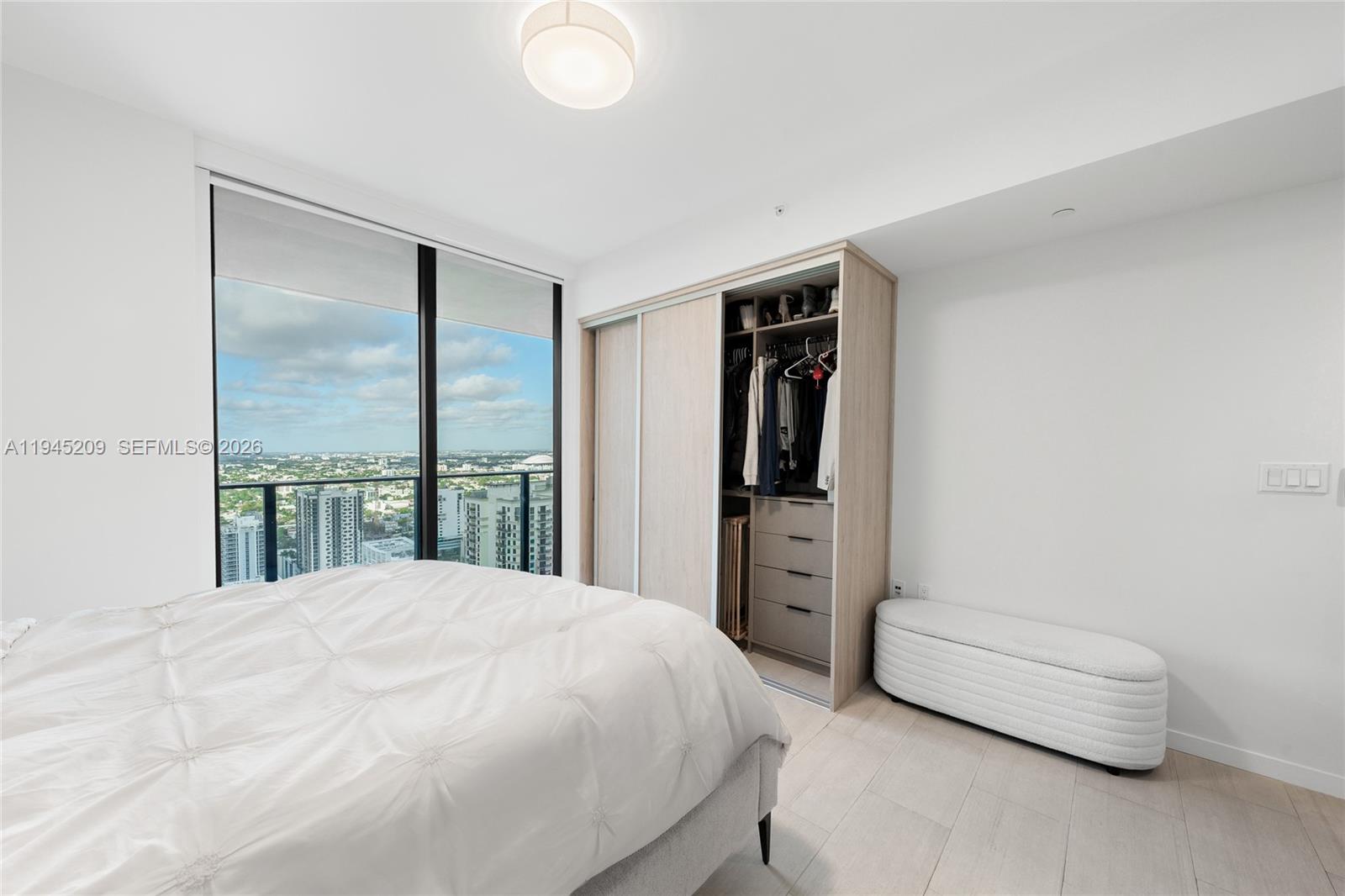 image Brickell Flatiron6