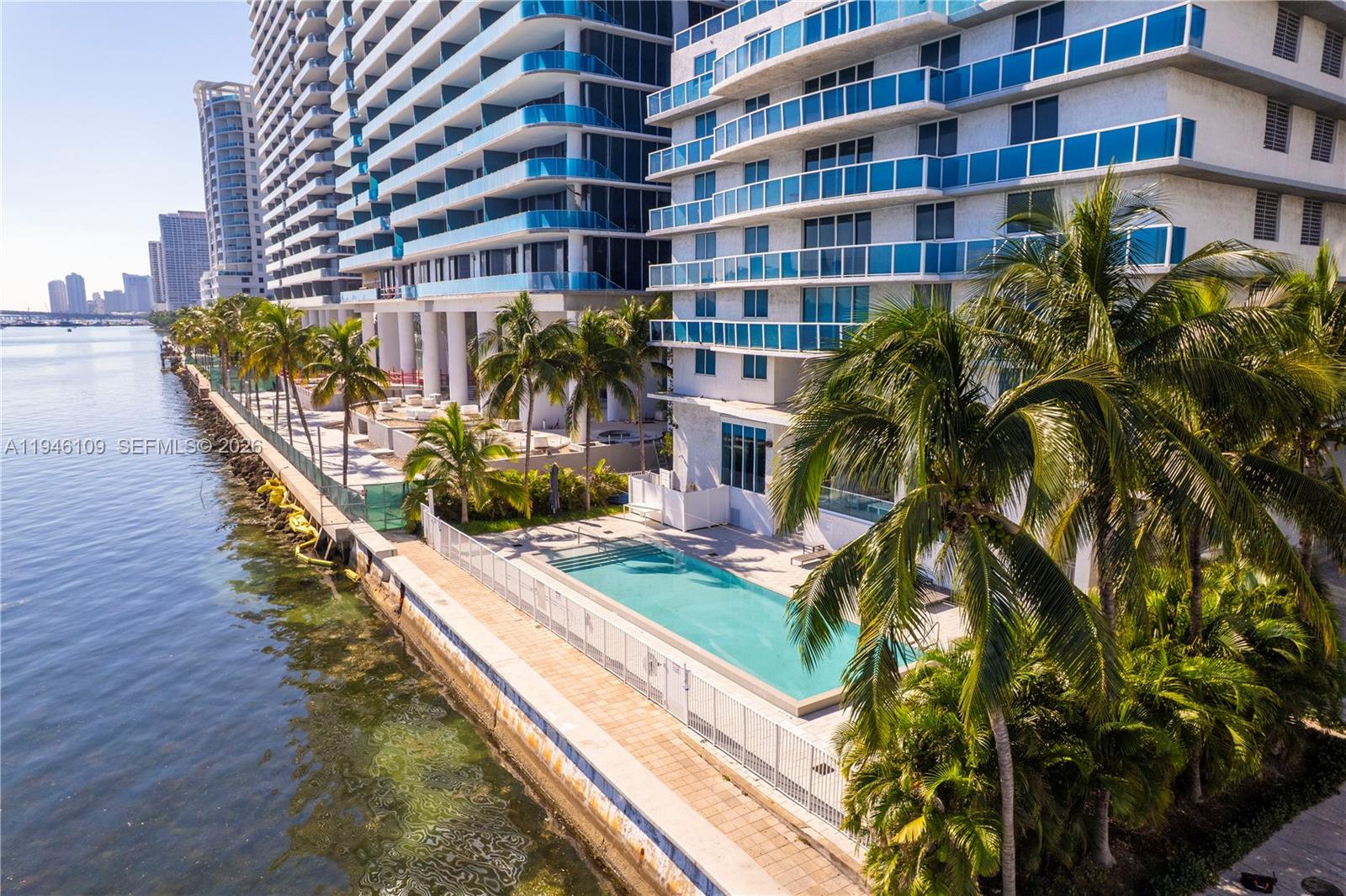 700 NE 25th St #2002 Miami, FL 33137