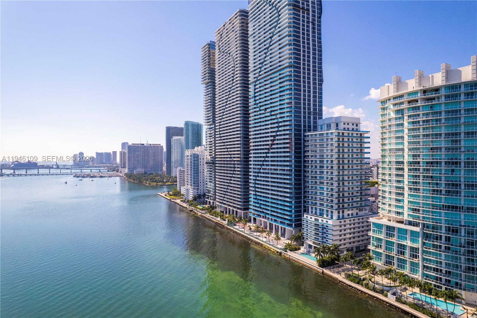 700 NE 25th St #2002 Miami, FL 33137