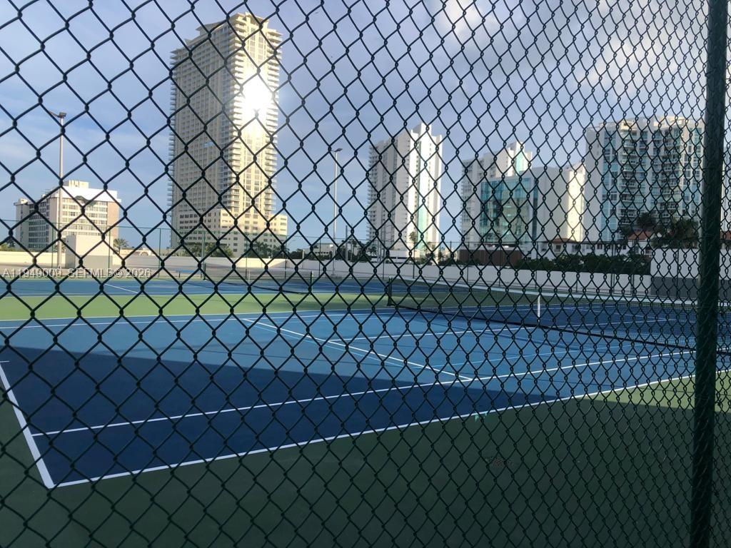 16919 N Bay Rd #102-2