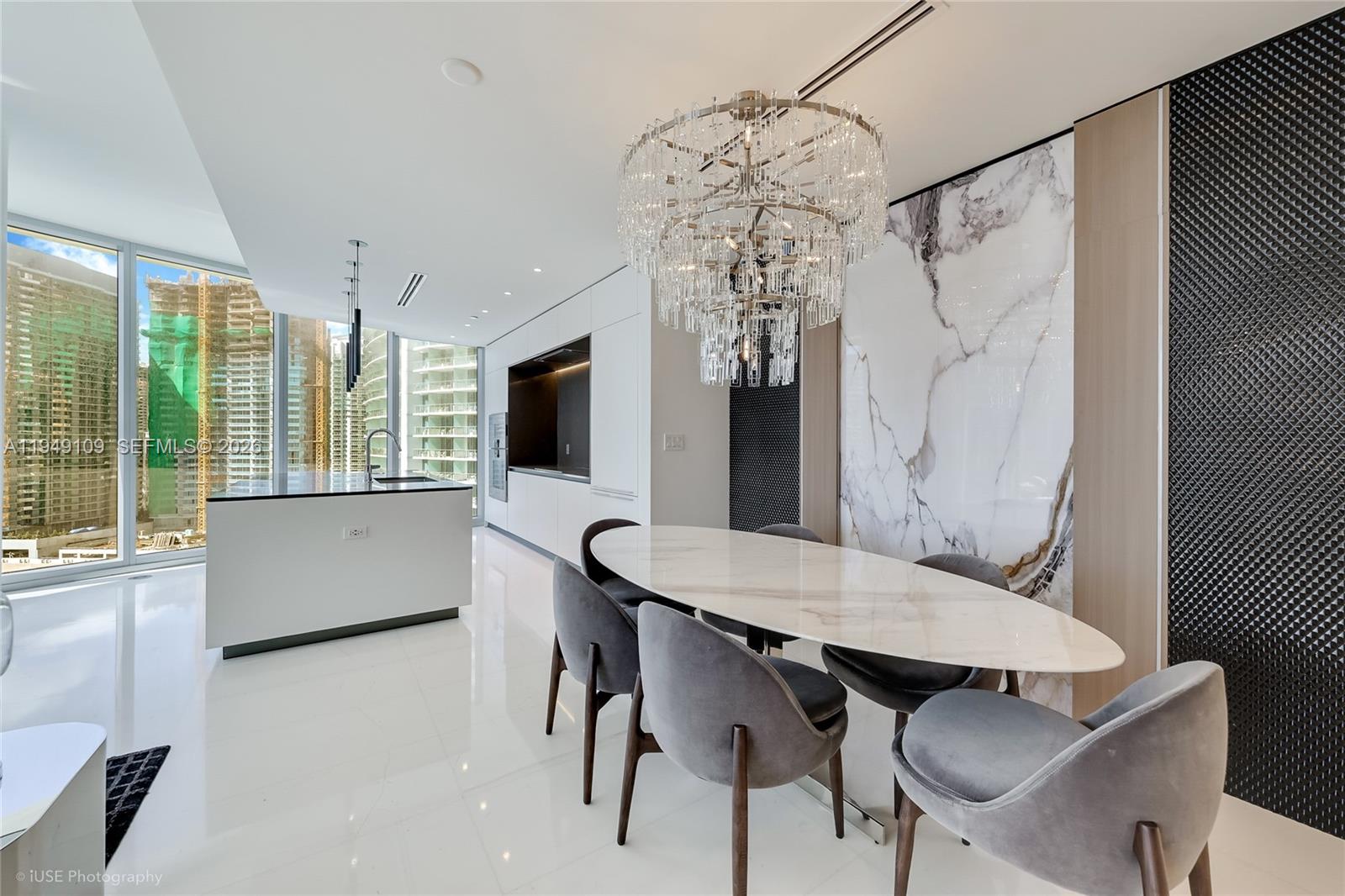 image Aston Martin Residences6
