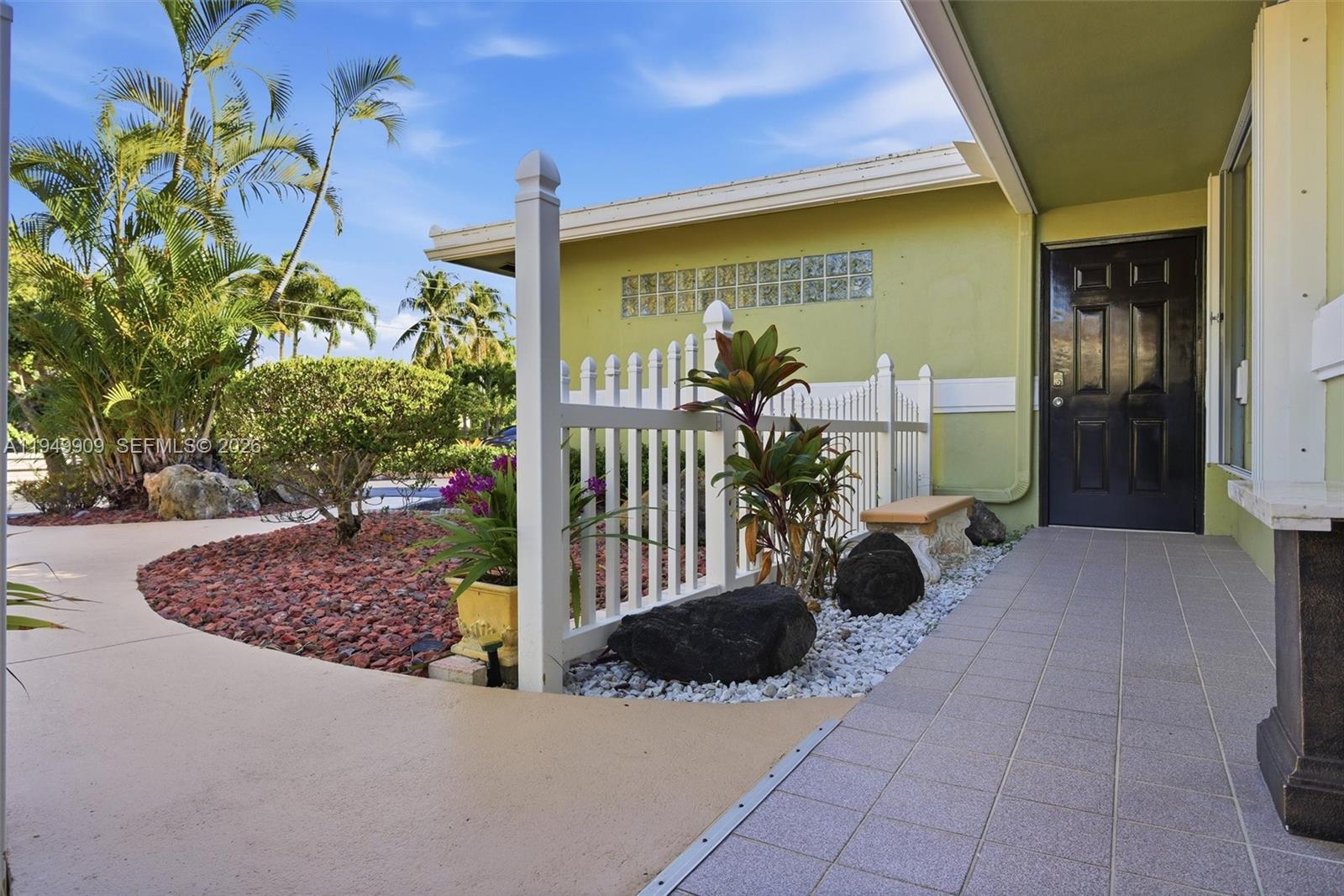 2213 NE 16th Ave Wilton Manors, FL 33305