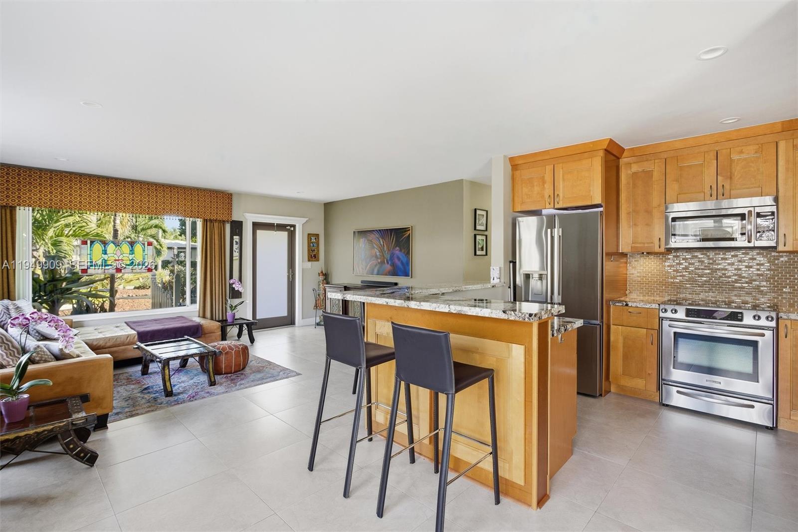 2213 NE 16th Ave Wilton Manors, FL 33305