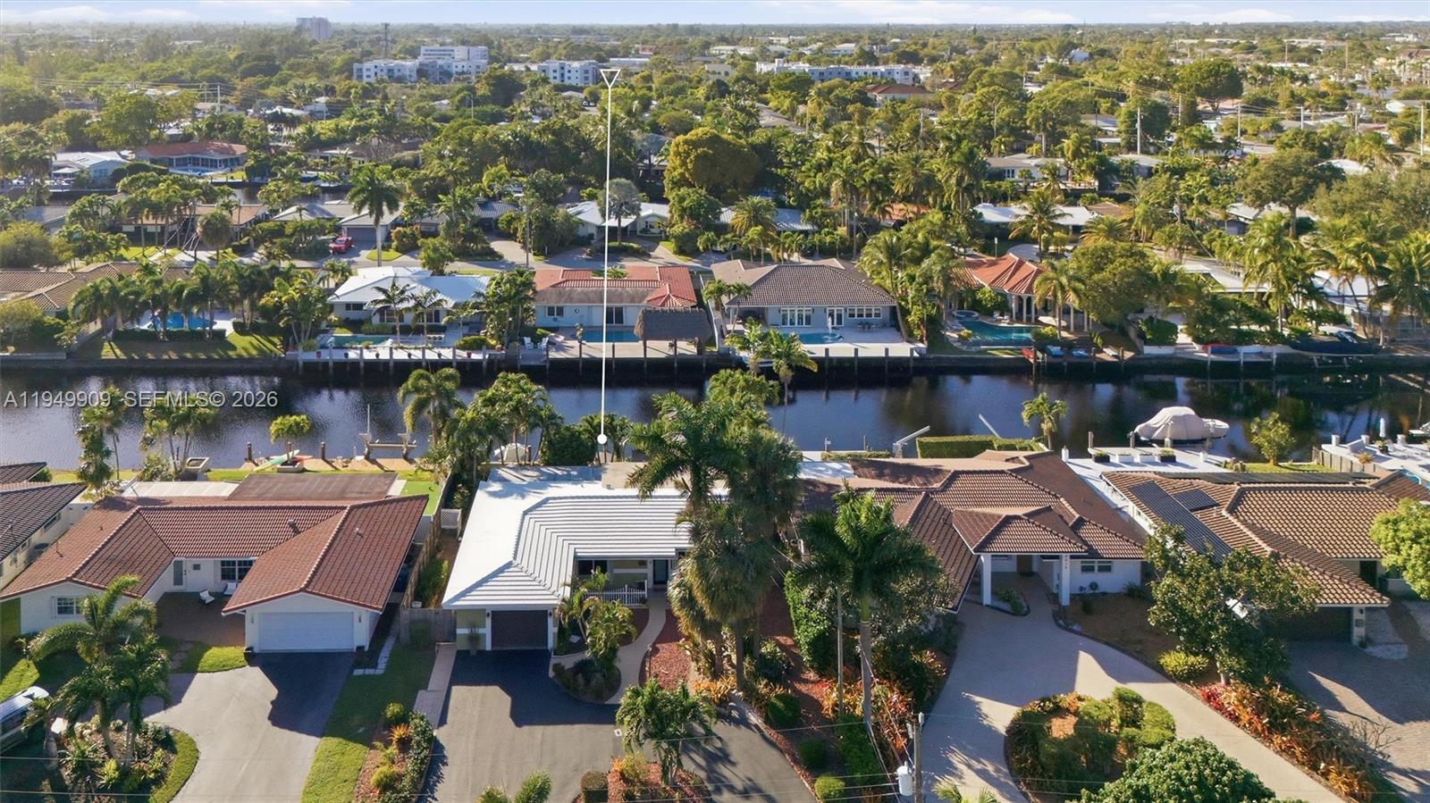 2213 NE 16th Ave Wilton Manors, FL 33305