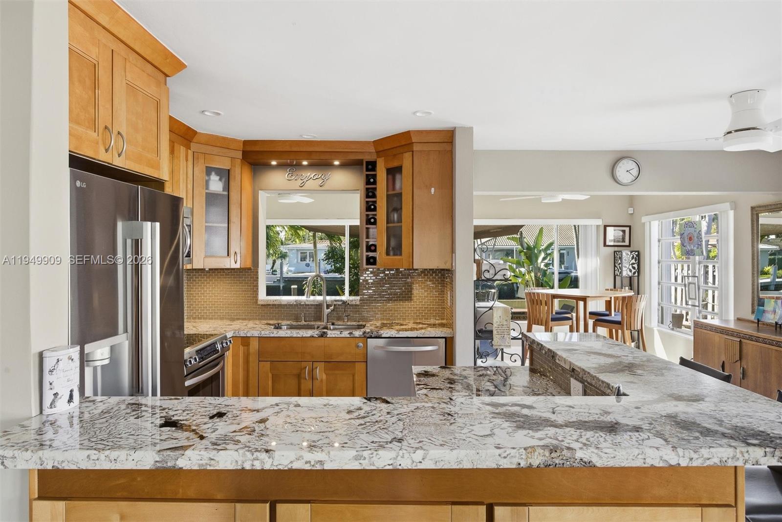 2213 NE 16th Ave Wilton Manors, FL 33305