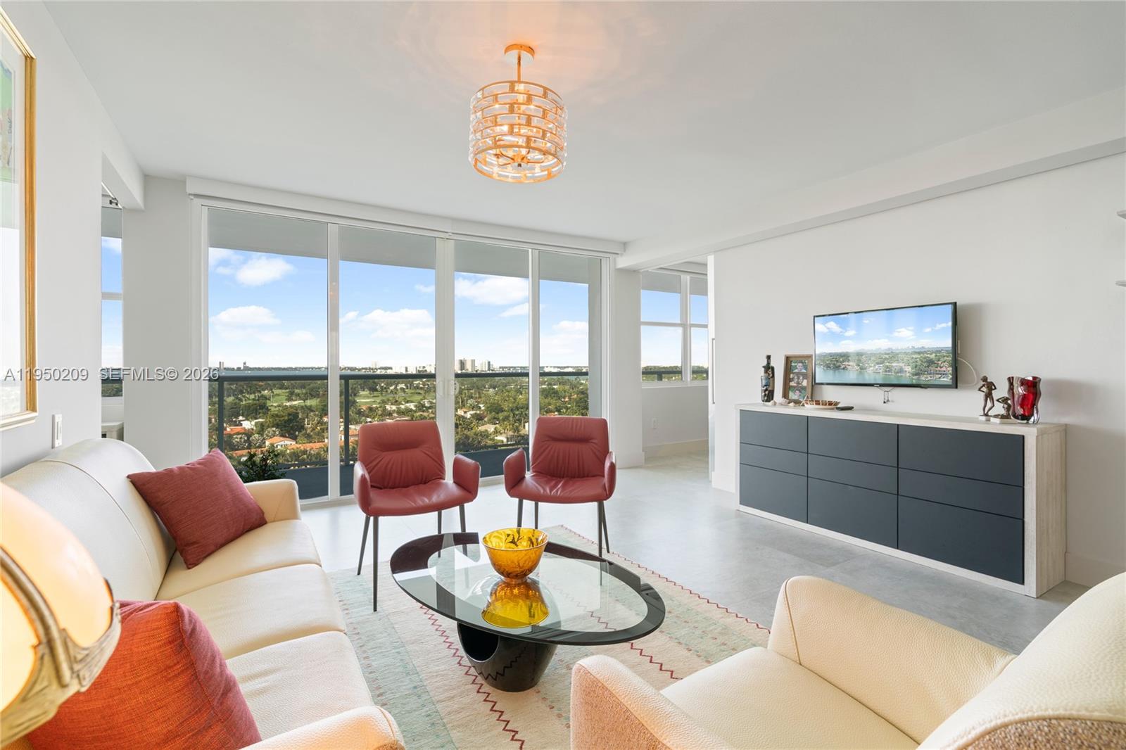 5750 Collins Ave #15E