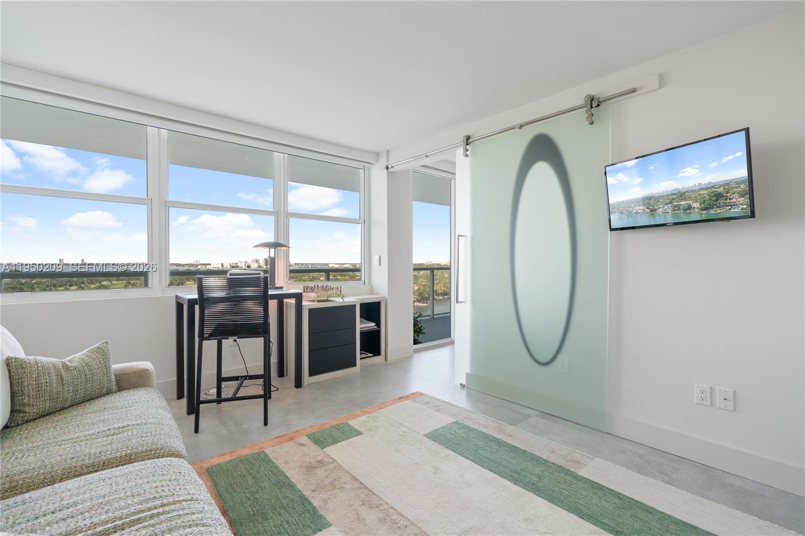 5750 Collins Ave #15E Miami Beach, FL 33140