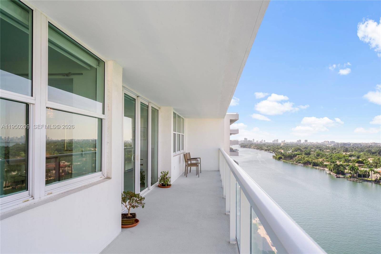 5750 Collins Ave #15E Miami Beach, FL 33140