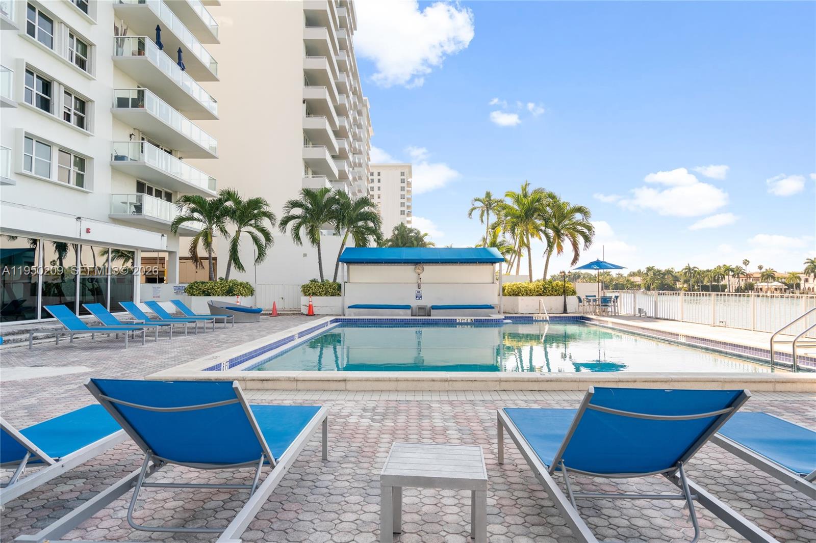 5750 Collins Ave #15E Miami Beach, FL 33140